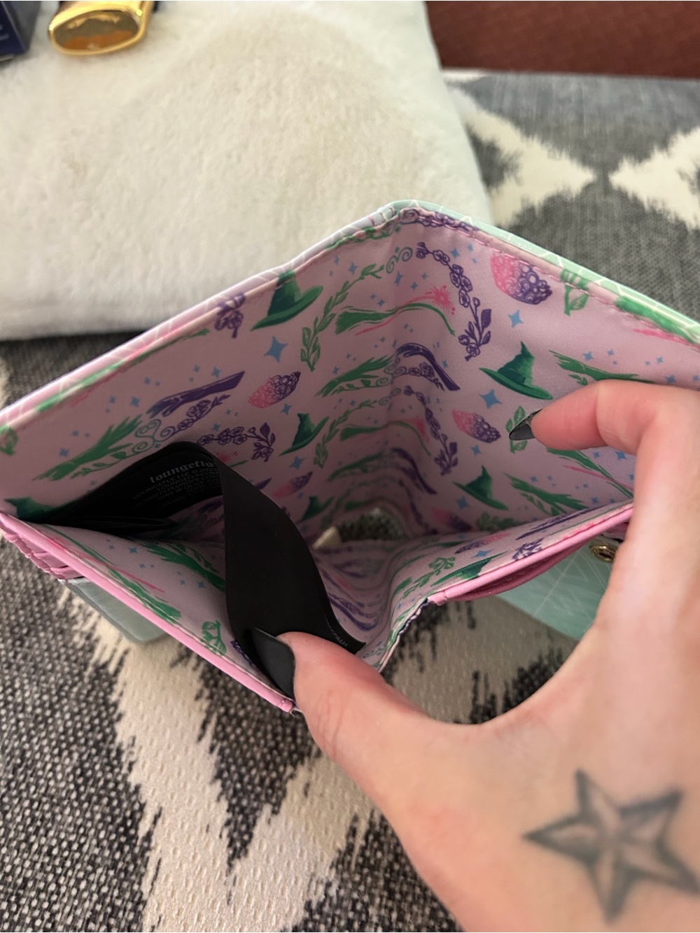 NWT Loungefly Wicked Mint & Pink Wallet - Picture 7 of 7
